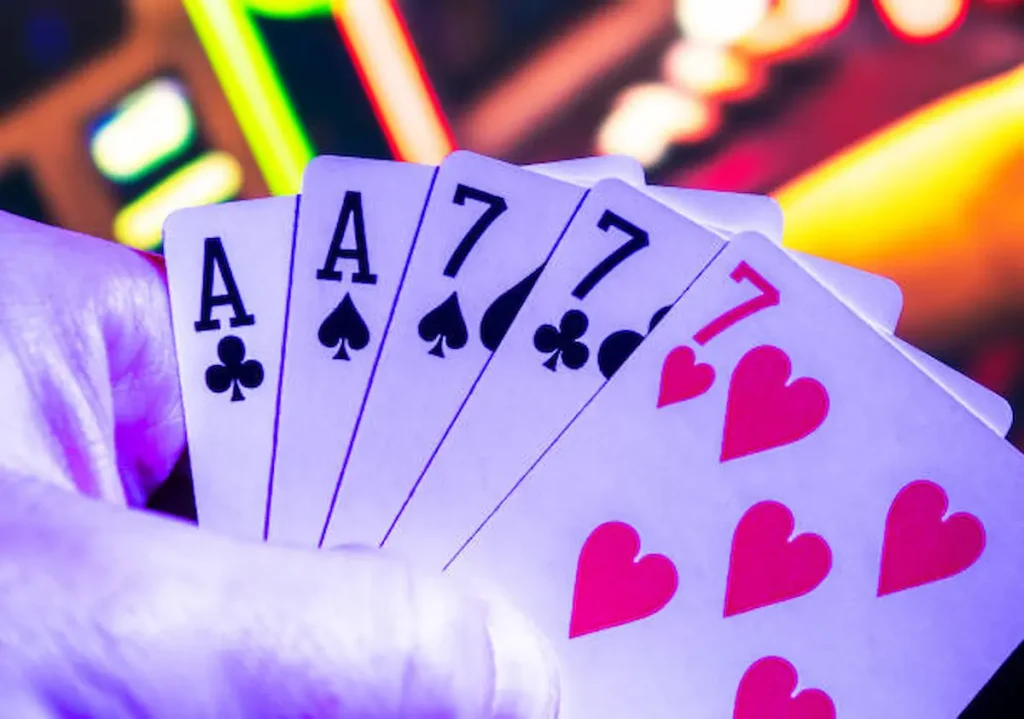 Full house in poker